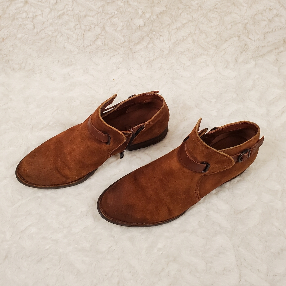 BORN Kristina Rust/Brown 7.5 Womens Booties